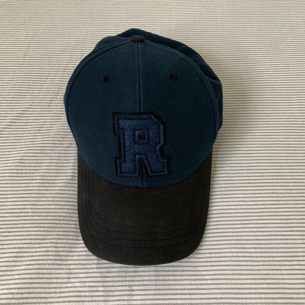 Roots baseball hat
